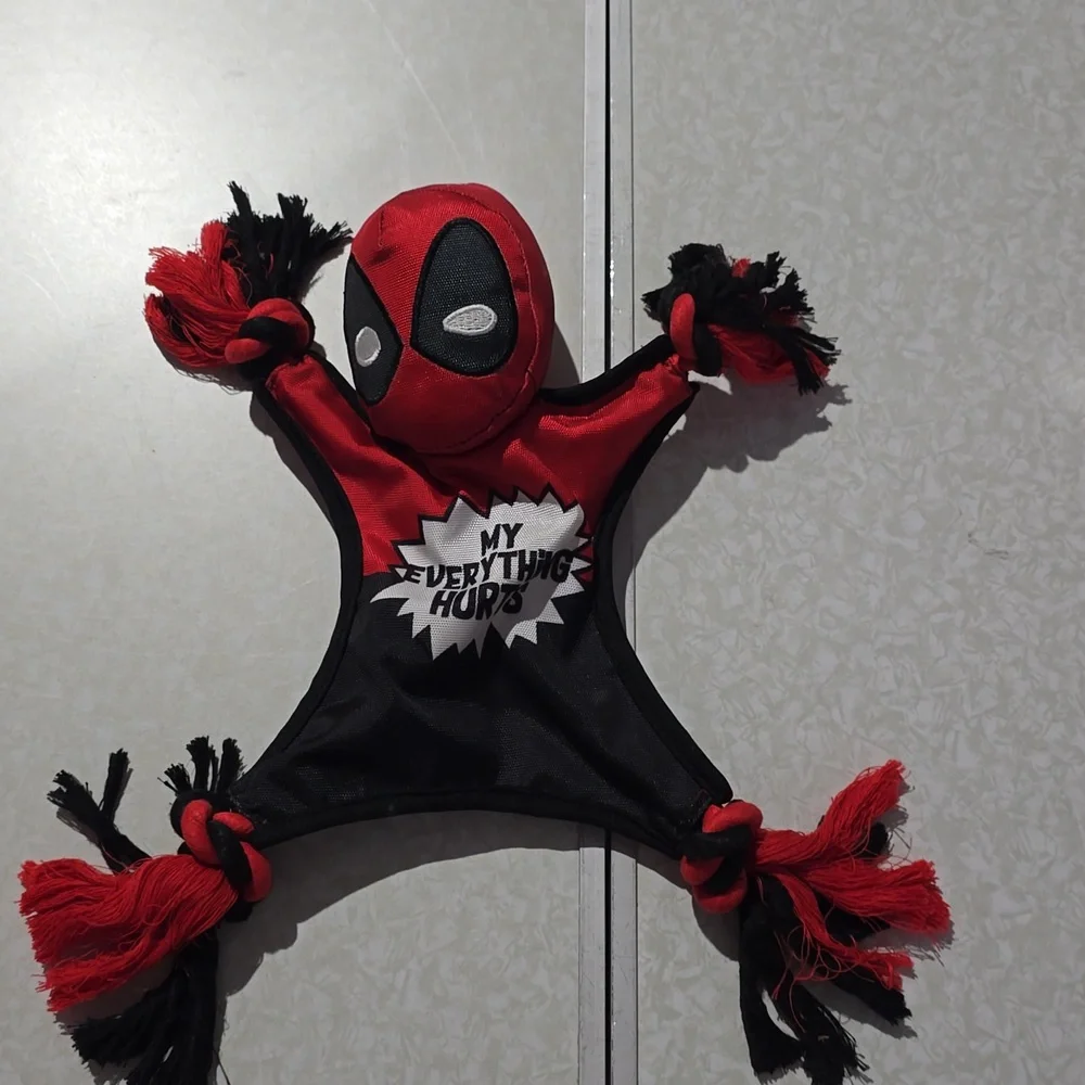 Marvel Deadpool‎ Red and Black Dog Toy With Rope Knots